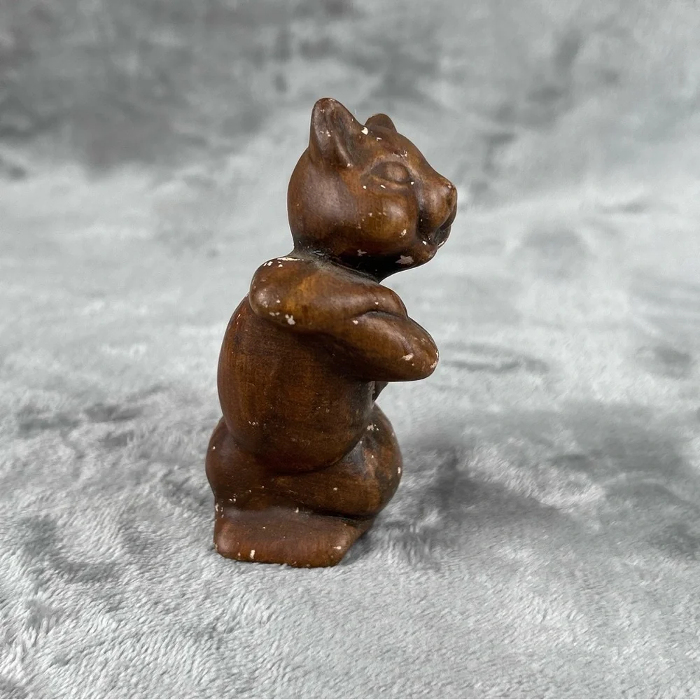 Vintage Ceramic Chipmunk Figurines Mid Century Some Paint Loss‎ Personality